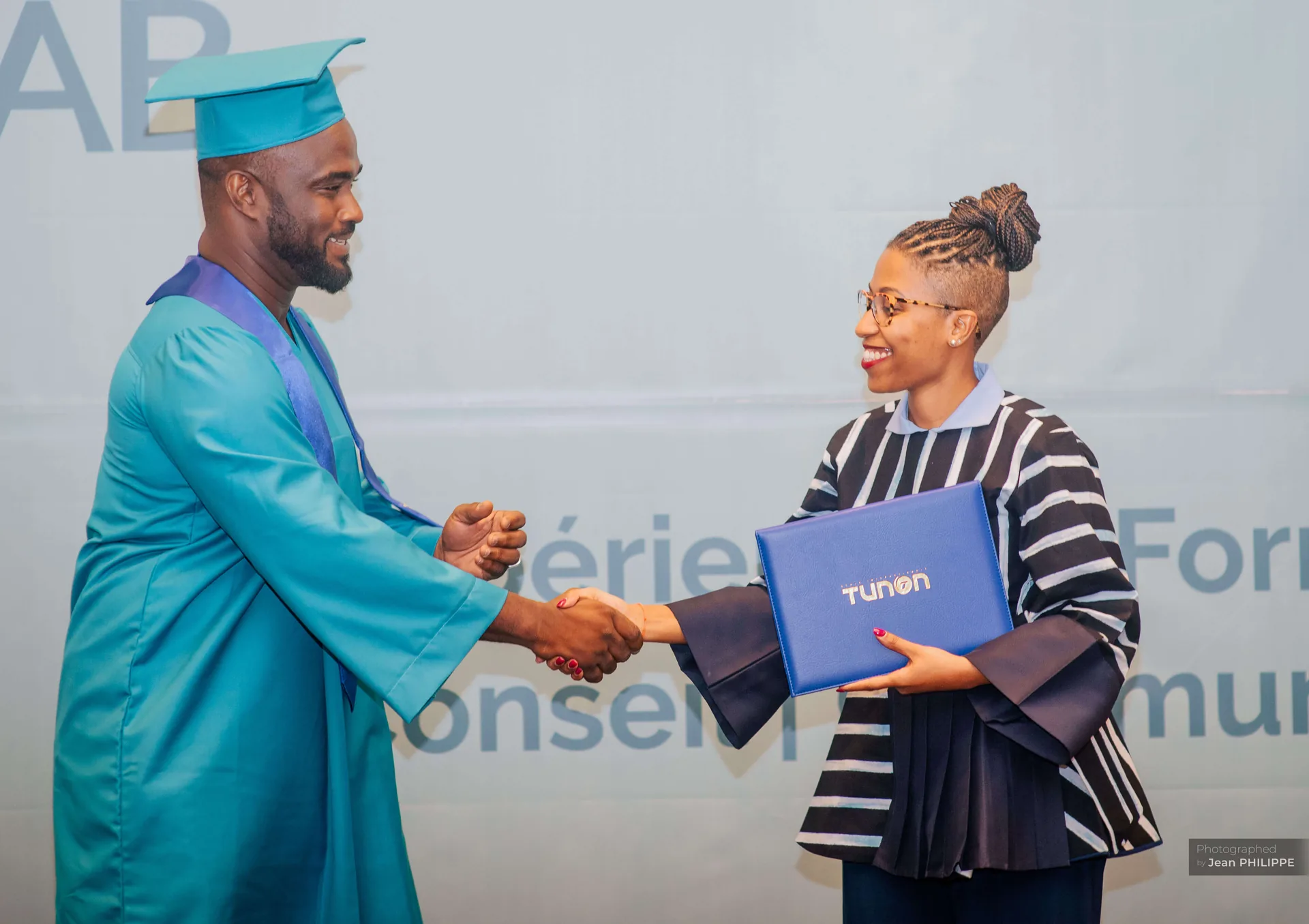 Cérémonie de remise de diplômes — Aperçu 3
